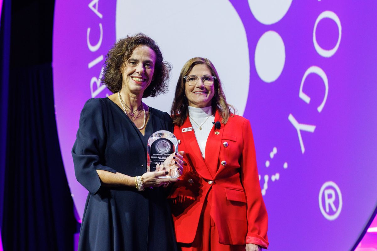 Dr. Chiara Bonini Receives the Ham-Wasserman Lecture